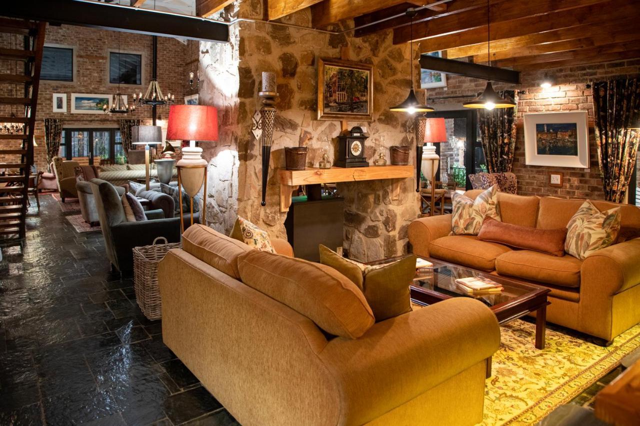 Tarry-Stone Cottages Dullstroom Dış mekan fotoğraf
