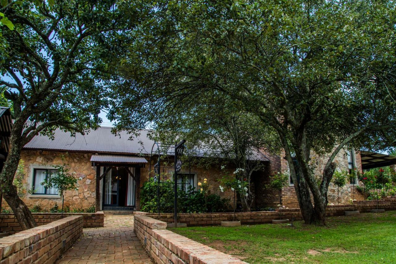 Tarry-Stone Cottages Dullstroom Dış mekan fotoğraf