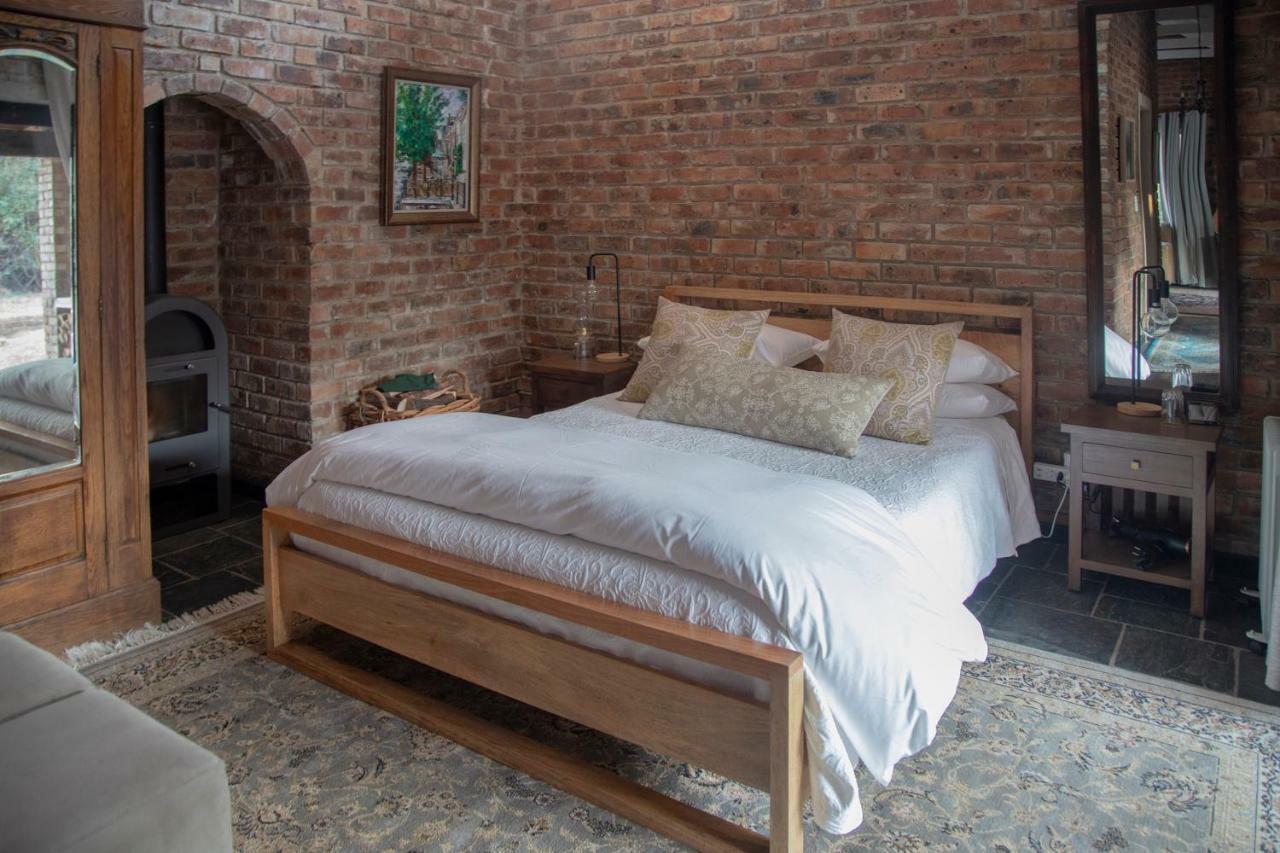 Tarry-Stone Cottages Dullstroom Dış mekan fotoğraf